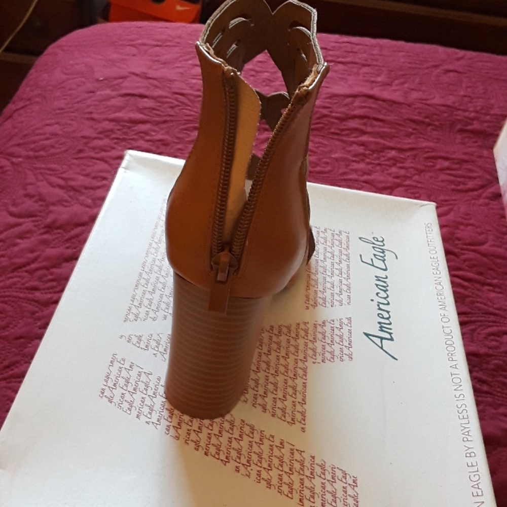 Shoes - Picture 2 of 3